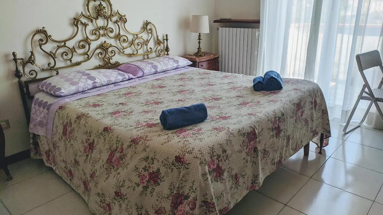 Peppino'S Room Naples Maison d'hôtes