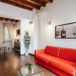 Charming Brera - Madonnina Apartament Mediolan